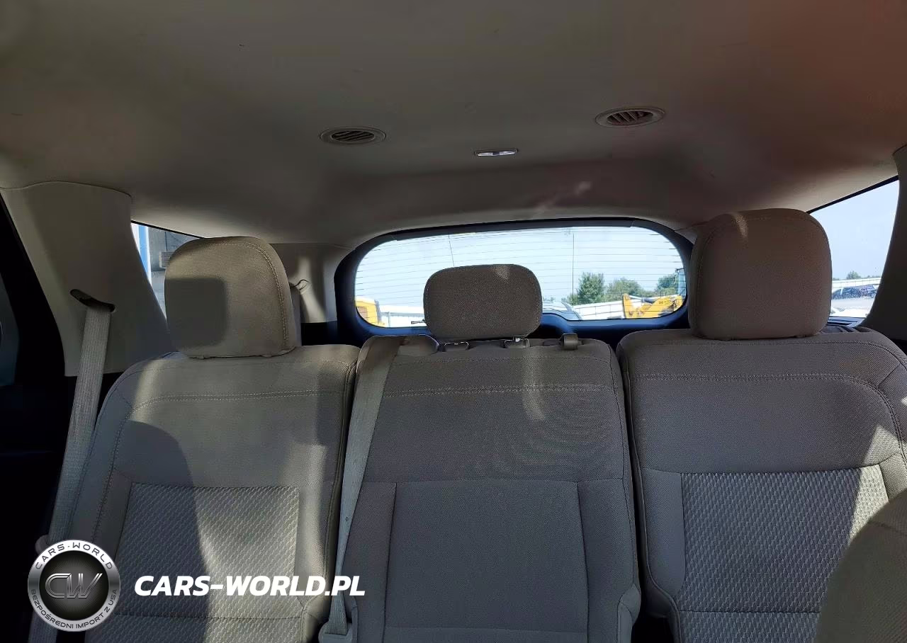 2021 Ford Explorer VIN:1FMSK8BH1MGA56347 - 10