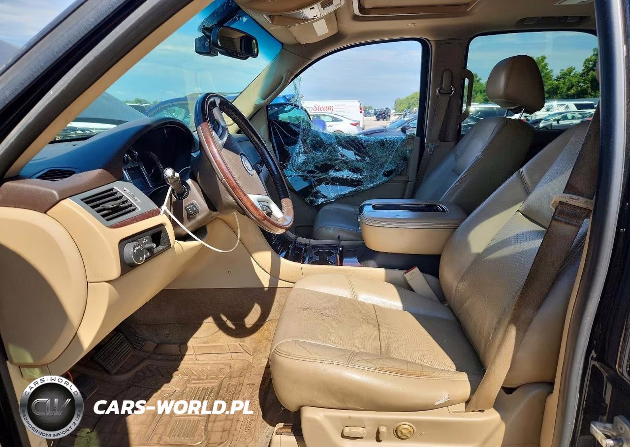2014 Cadillac Escalade Luxury VIN:1GYS4BEF2ER144152 - 7