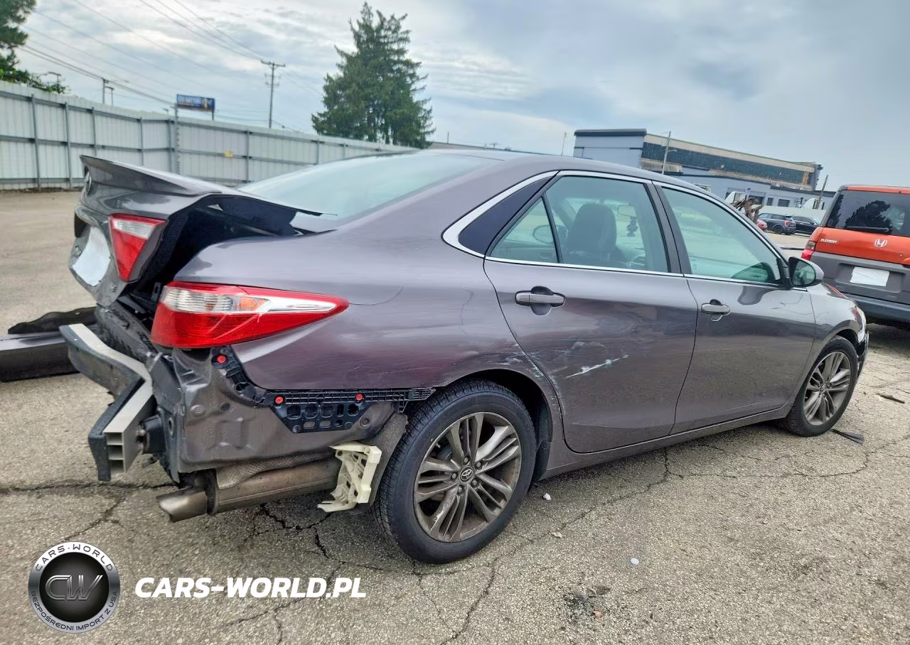 2015 Toyota Camry Se VIN:4T1BF1FK6FU981289 - 3