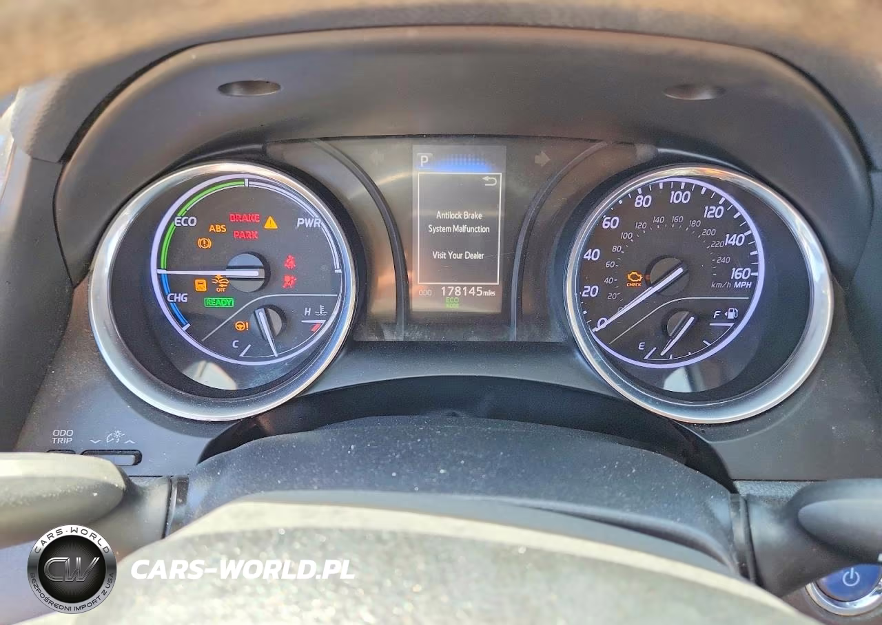 2019 Toyota Camry Le VIN:4T1B31HK9KU510589 - 9