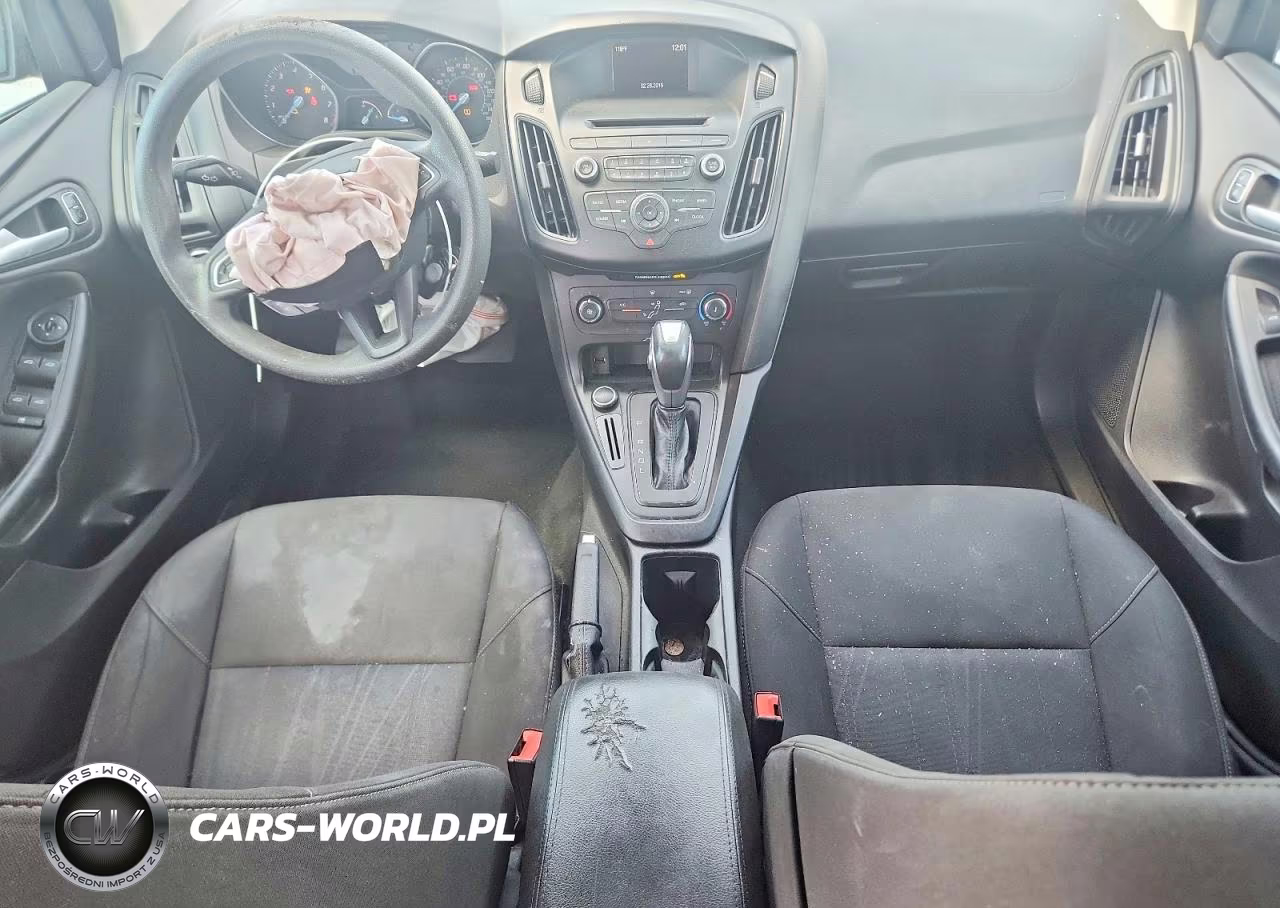2015 Ford Focus Se VIN:1FADP3F2XFL263939 - 8