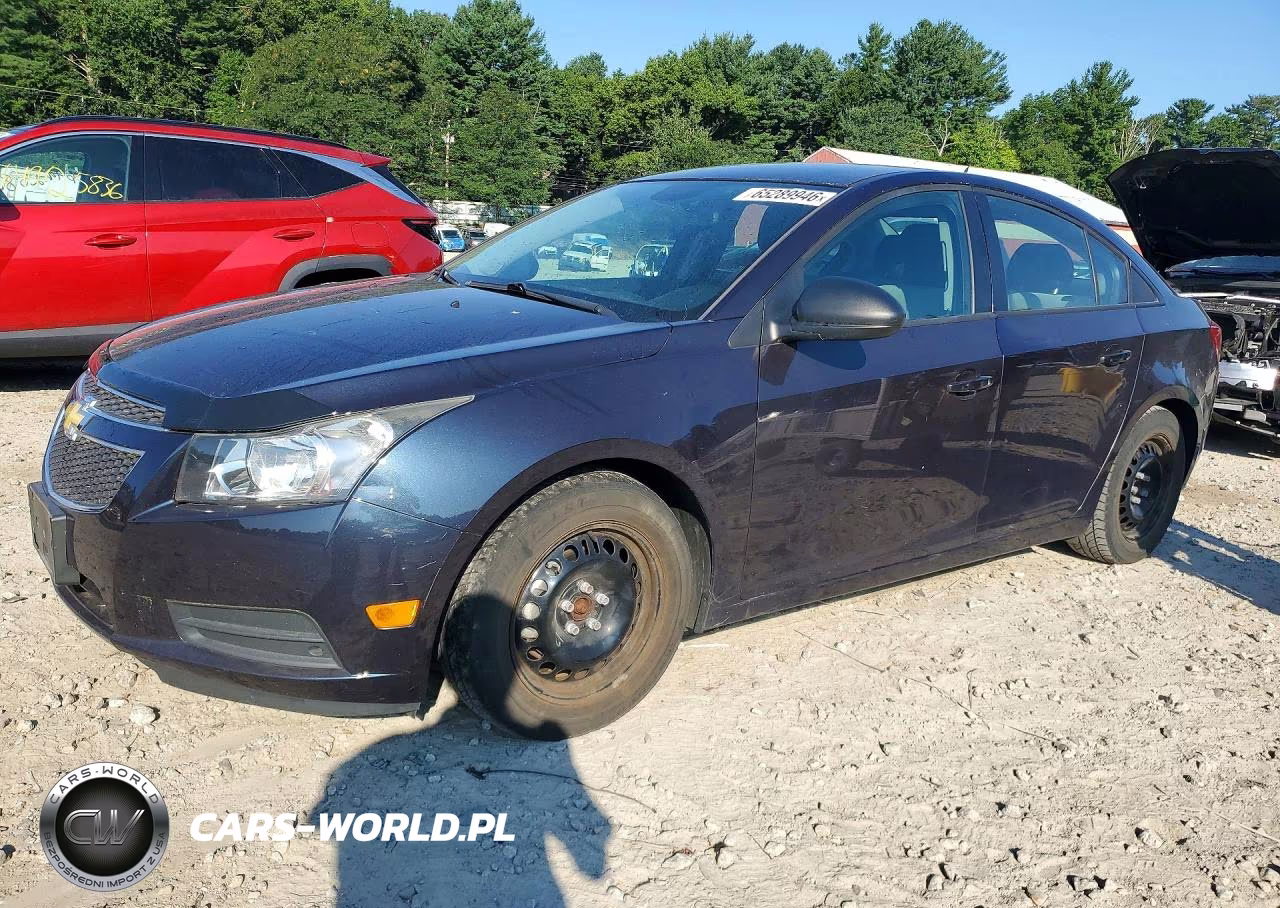 2014 Chevrolet Cruze Ls – zdjęcie 1 z 12