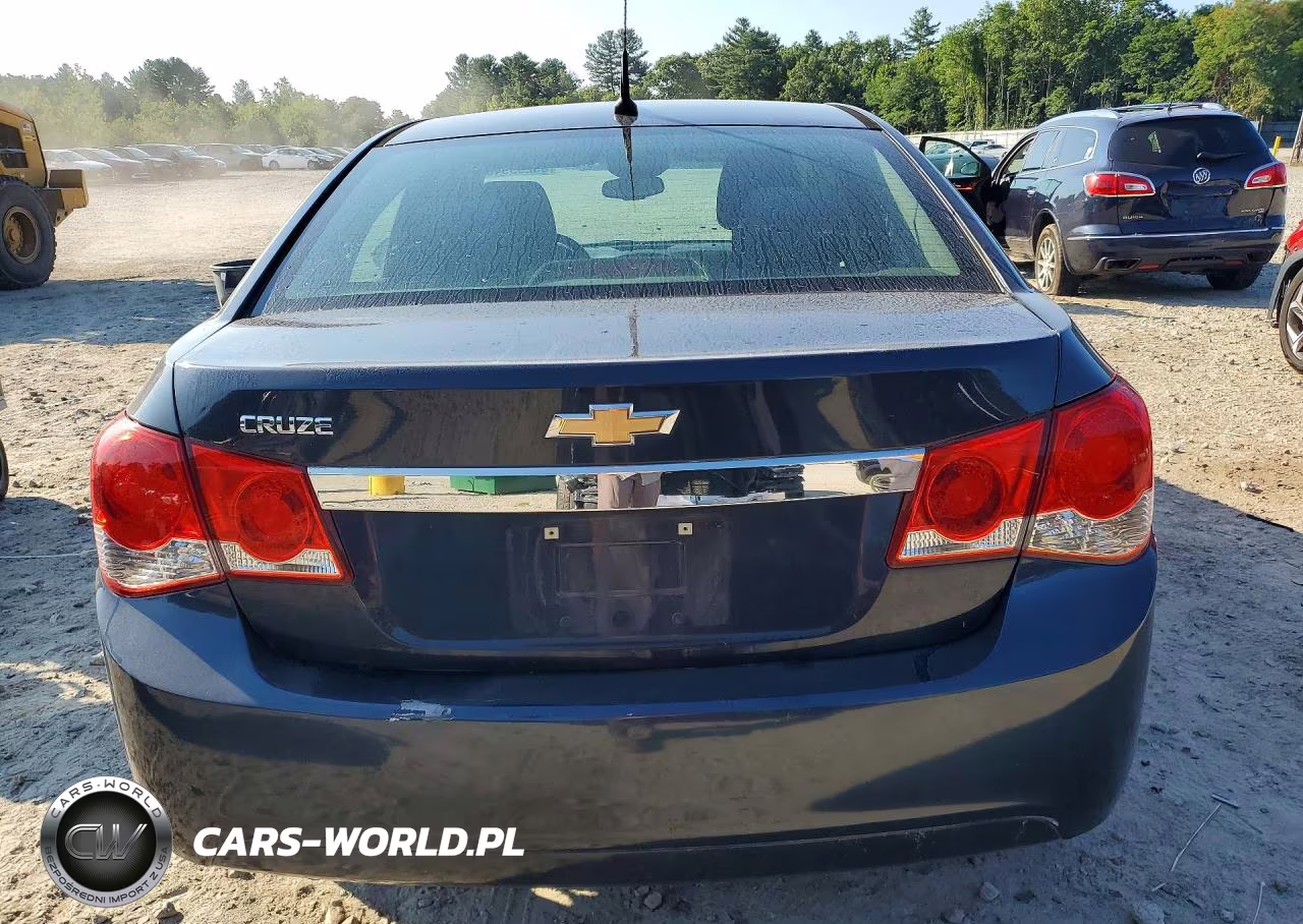 2014 Chevrolet Cruze Ls VIN:1G1PA5SG4E7171411 - 6