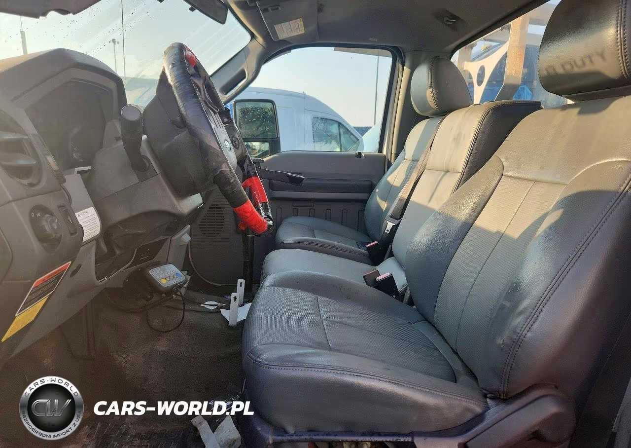 2011 Ford F450 Super - Utility - Service Truck VIN:1FDUF4GY8BEA42212 - 7