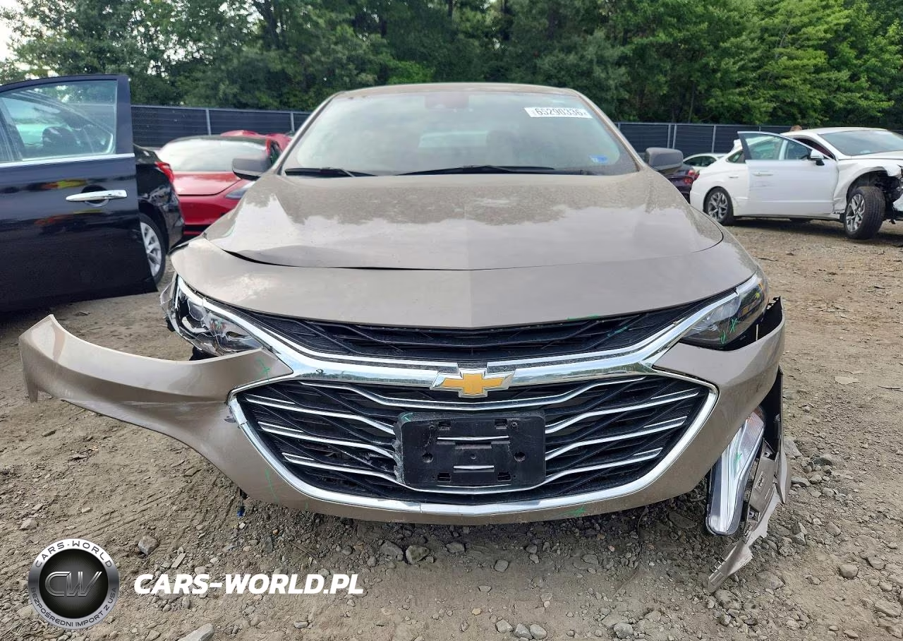 2024 Chevrolet Malibu Ls VIN:1G1ZC5ST6RF242054 - 5
