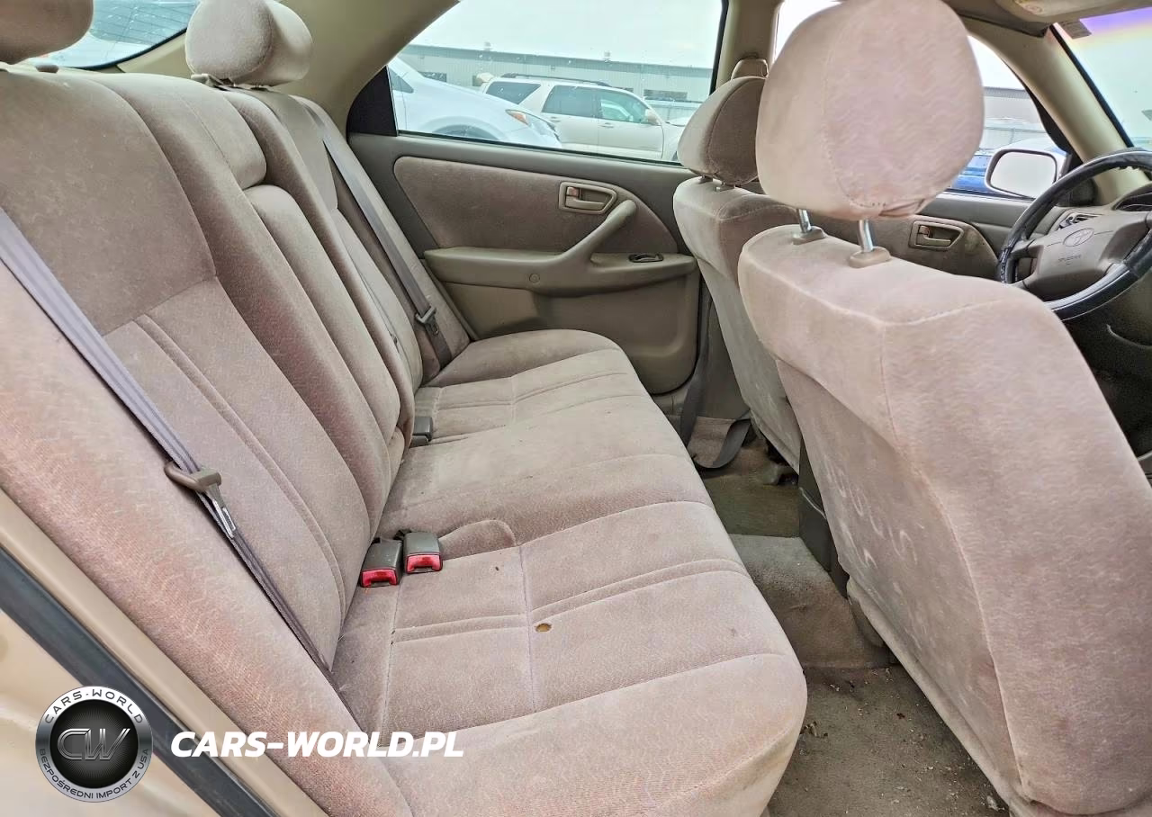 1998 Toyota Camry Le VIN:4T1BG22K3WU833271 - 10