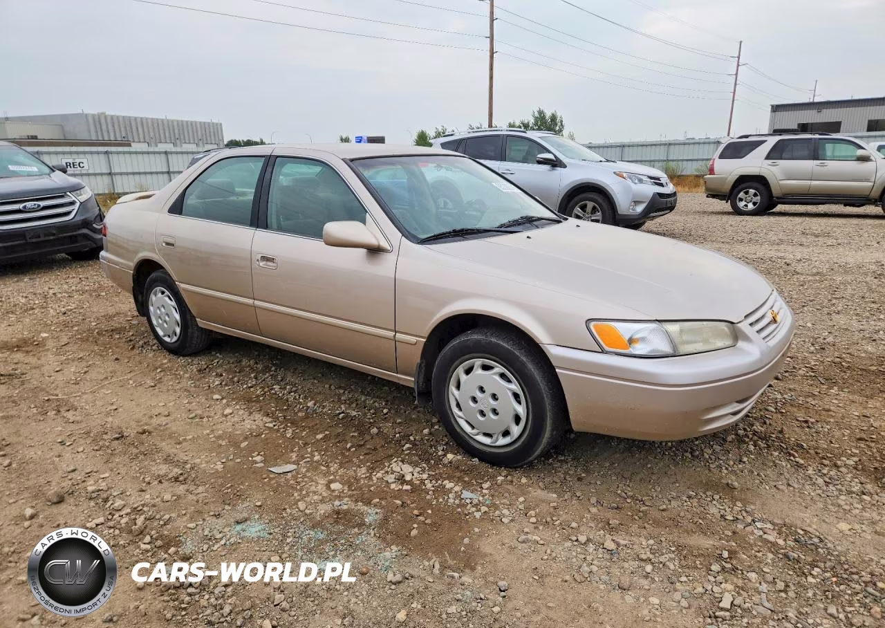 1998 Toyota Camry Le VIN:4T1BG22K3WU833271 - 4