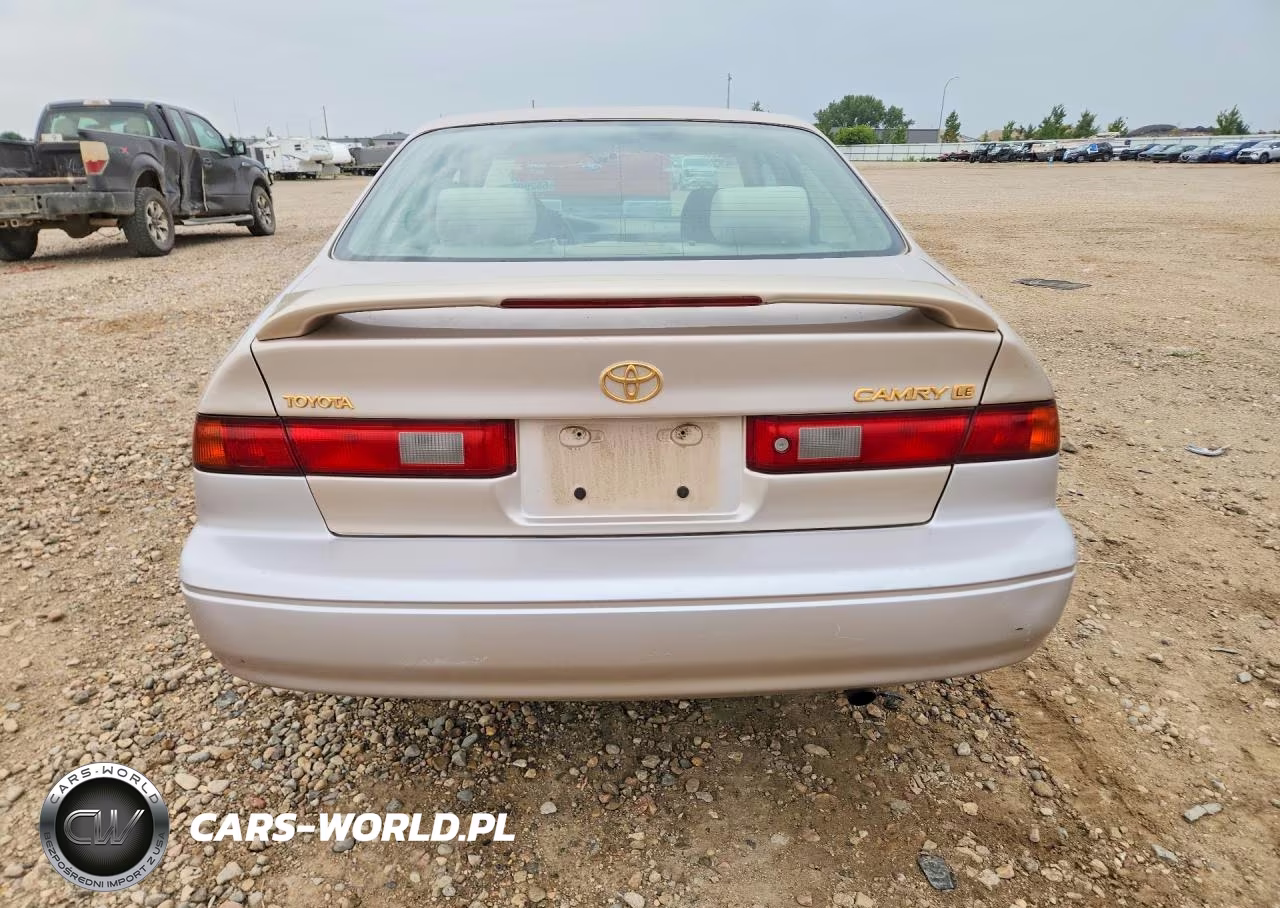 1998 Toyota Camry Le VIN:4T1BG22K3WU833271 - 6