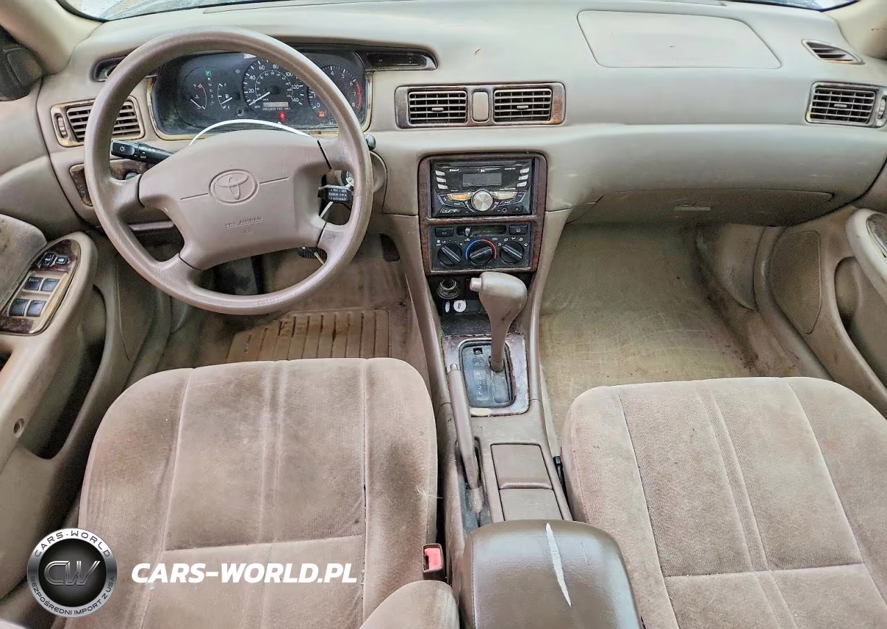 1998 Toyota Camry Le VIN:4T1BG22K3WU833271 - 8