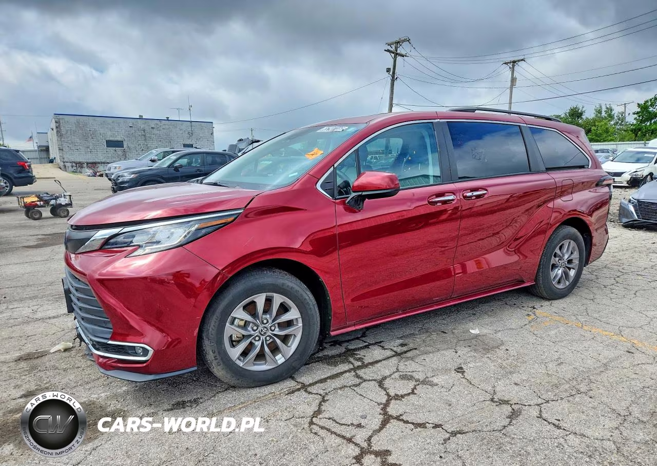 2023 Toyota Sienna Xle – zdjęcie 1 z 13