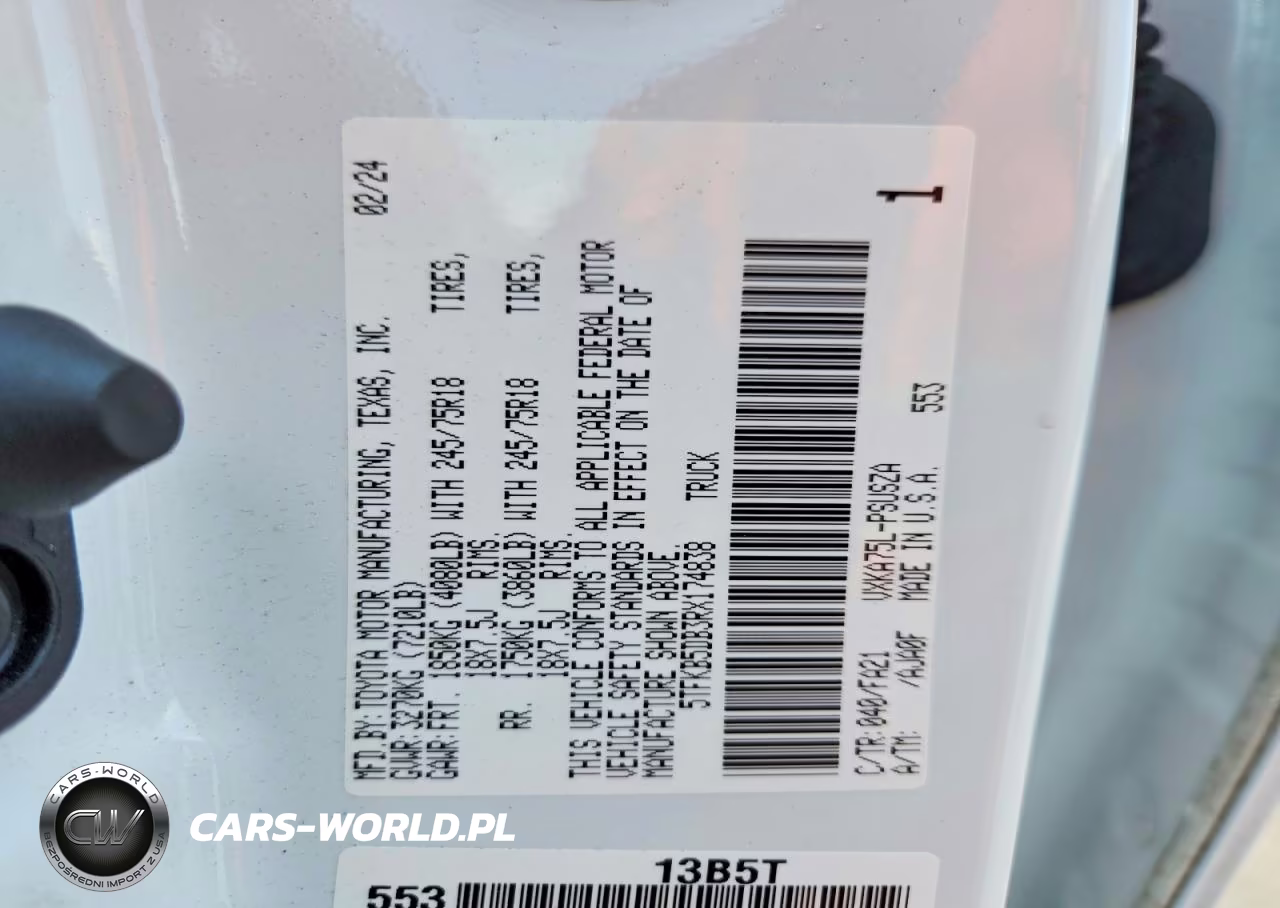 2024 Toyota Tundra Sr VIN:5TFKB5DB3RX174838 - 12