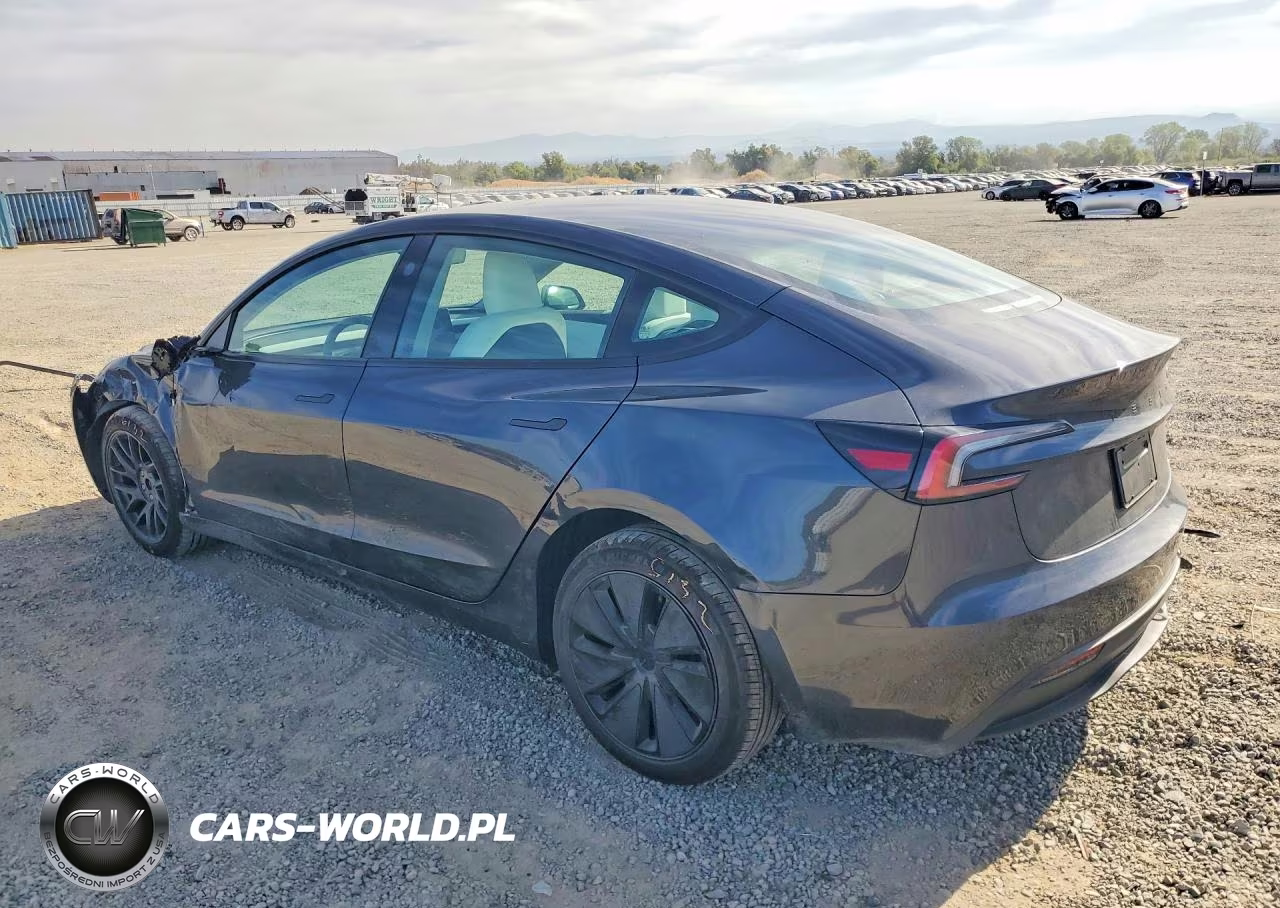 2026 Tesla Model 3 VIN:5YJ3E1EA2TF165818 - 2