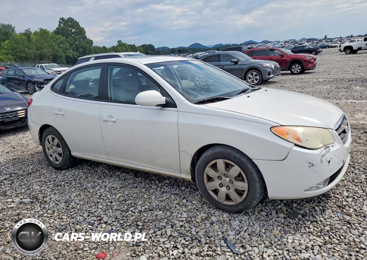 2007 Hyundai Elantra Gls VIN:KMHDU46D17U190932 - 4