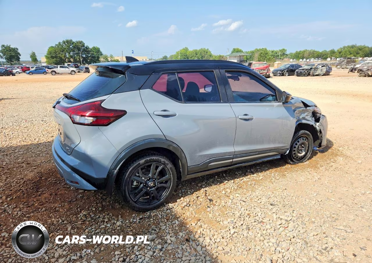 2021 Nissan Kicks Sr VIN:3N1CP5DV7ML551145 - 3