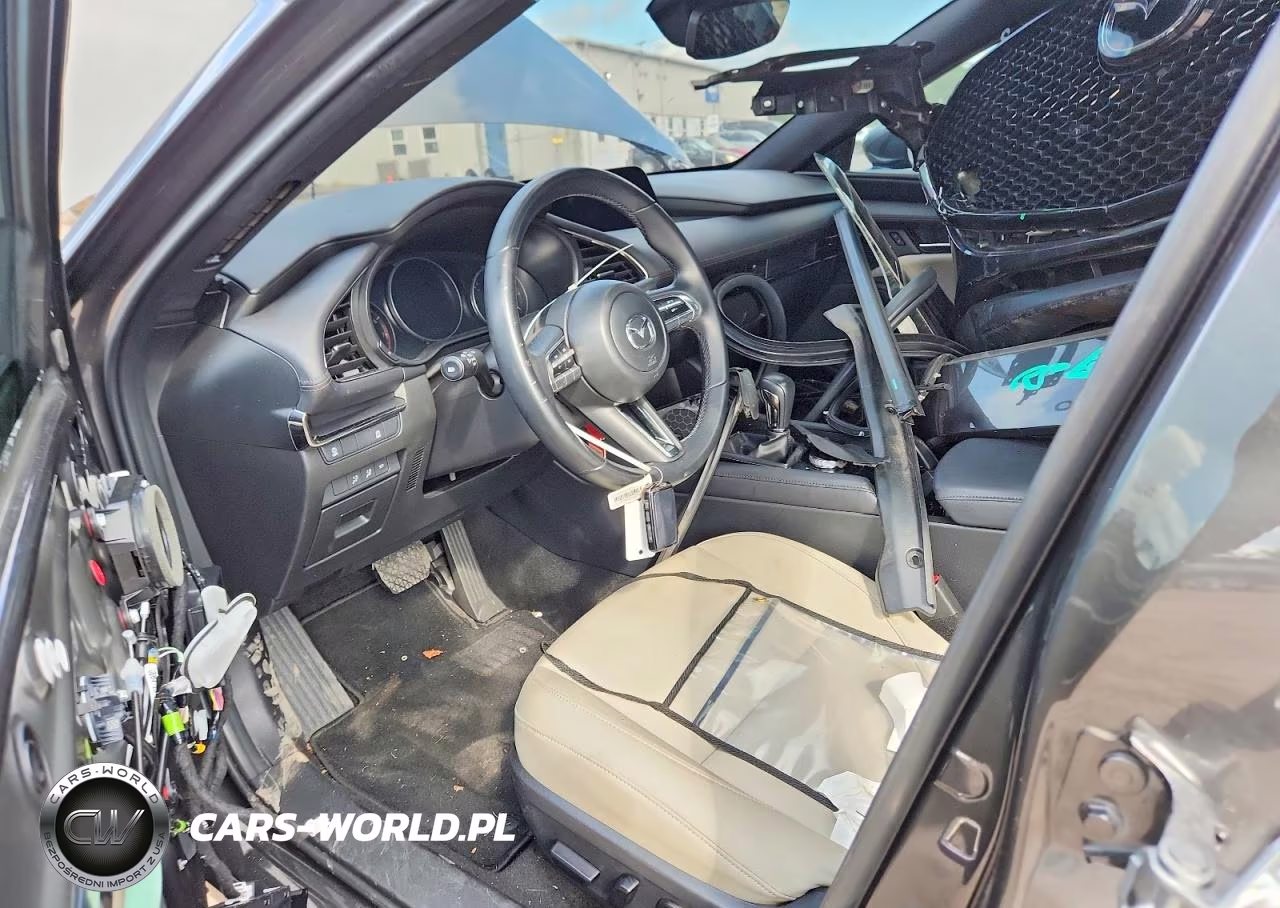 2023 Mazda 3 Preferred VIN:JM1BPALM0P1614558 - 8
