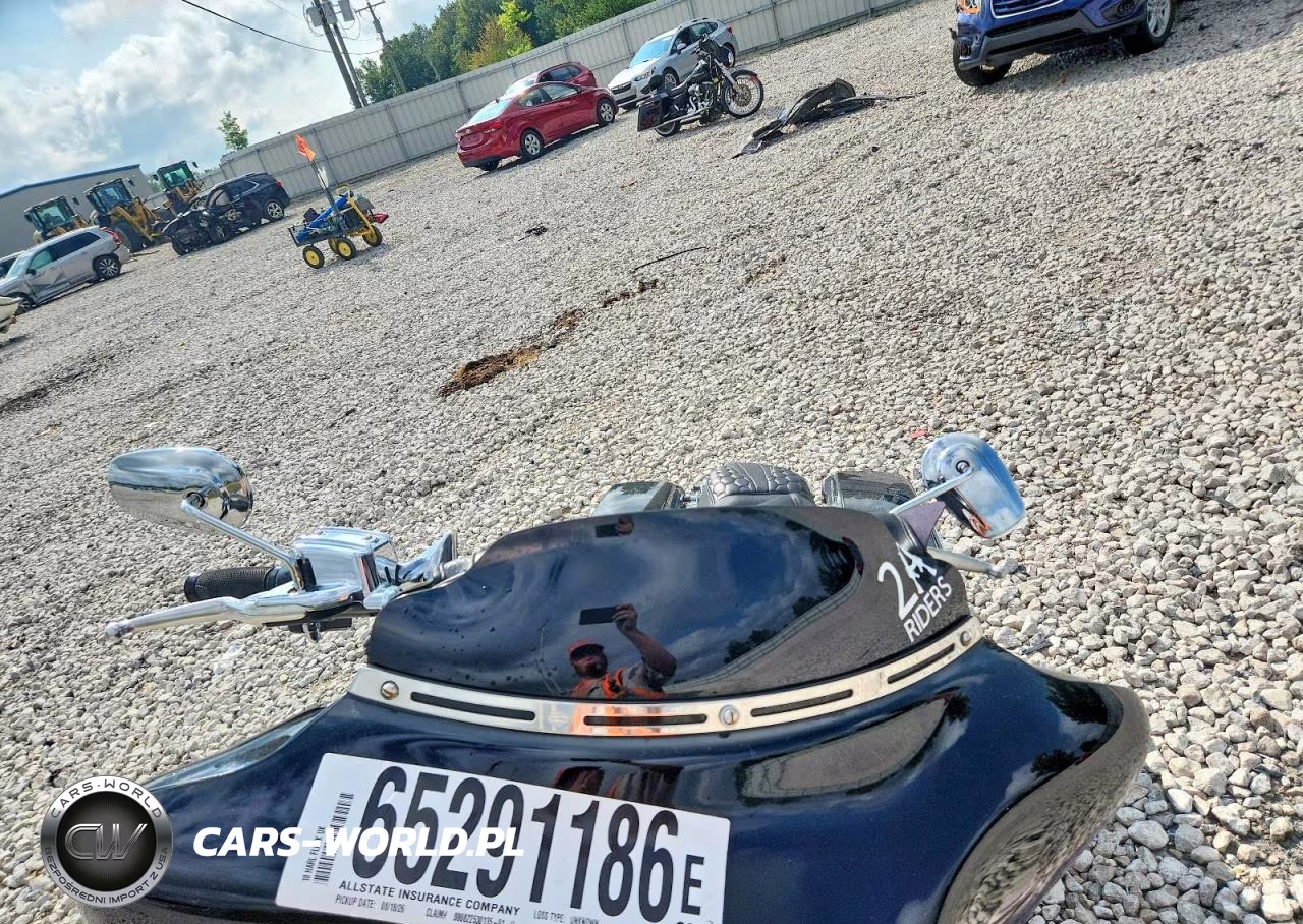 2010 Harley-Davidson Flhtk VIN:1HD1KEM14AB626153 - 5