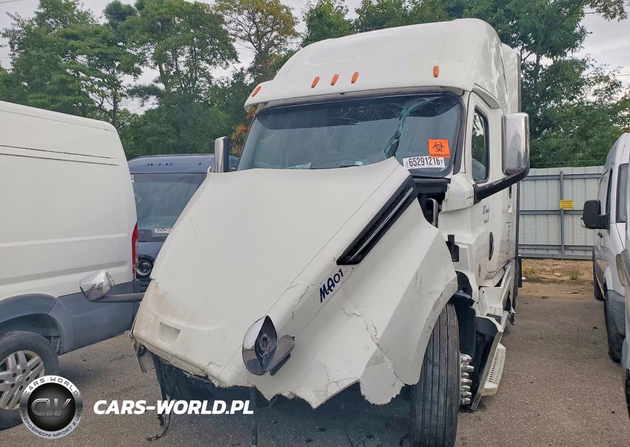 2020 Freightliner Cascadia 126 Semi Truck VIN:1FUJHHDR7LLKU7340 - 1