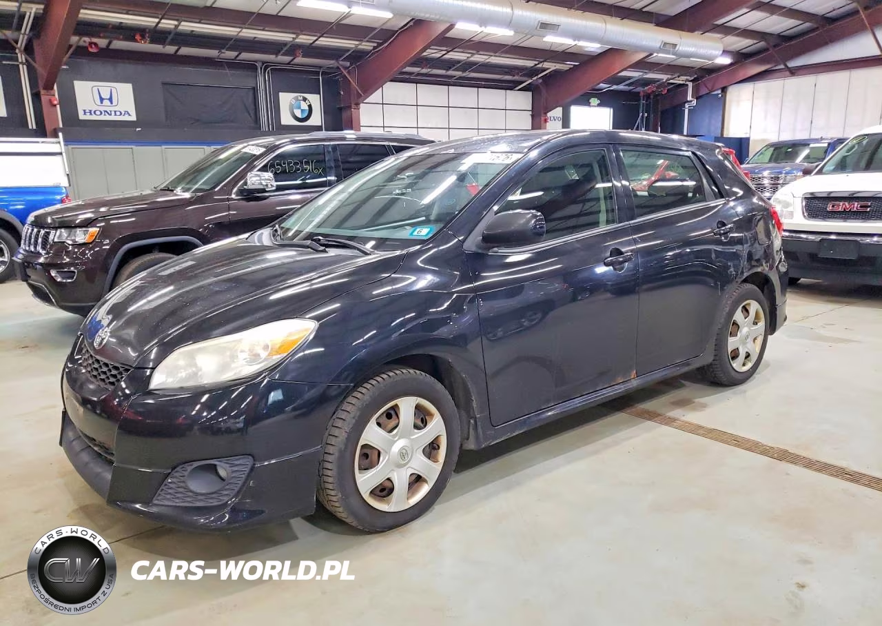 2010 Toyota Matrix Base