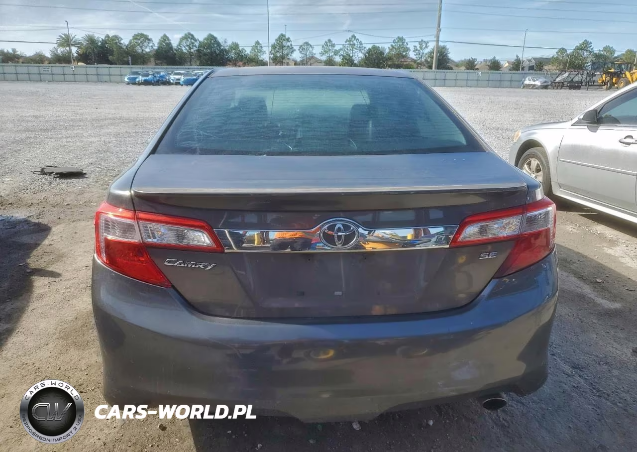 2014 Toyota Camry L VIN:4T1BF1FKXEU341004 - 6