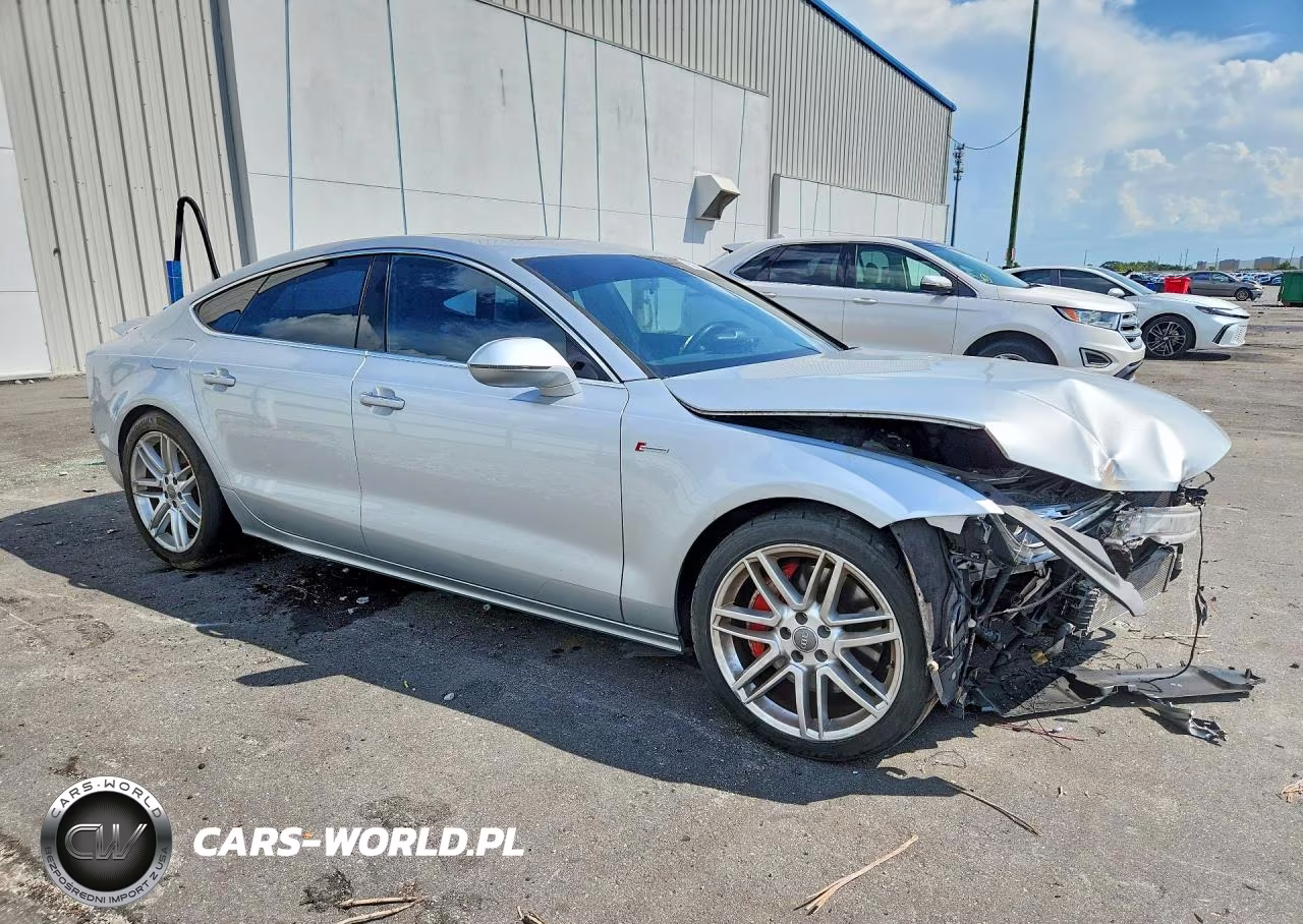 2015 Audi A7 Premium Plus VIN:WAUWGAFC9FN026165 - 4