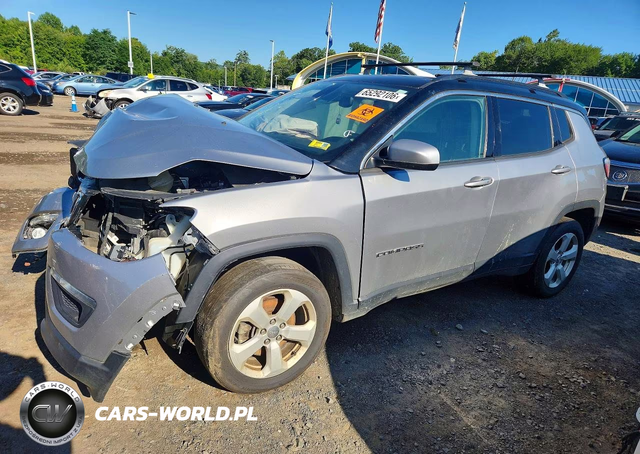 2018 Jeep Compass Latitude – zdjęcie 1 z 13