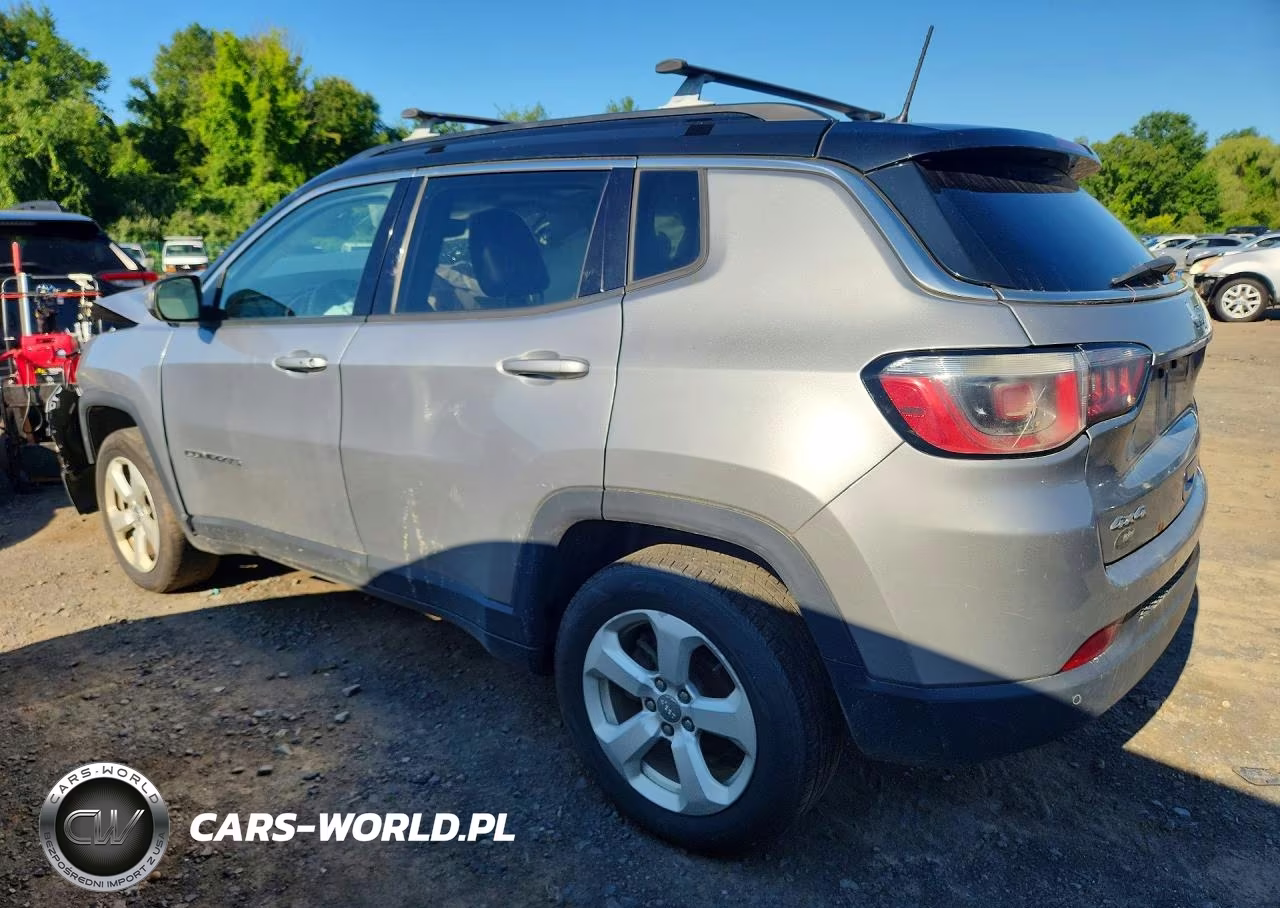 2018 Jeep Compass Latitude VIN:3C4NJDBB3JT485246 - 2