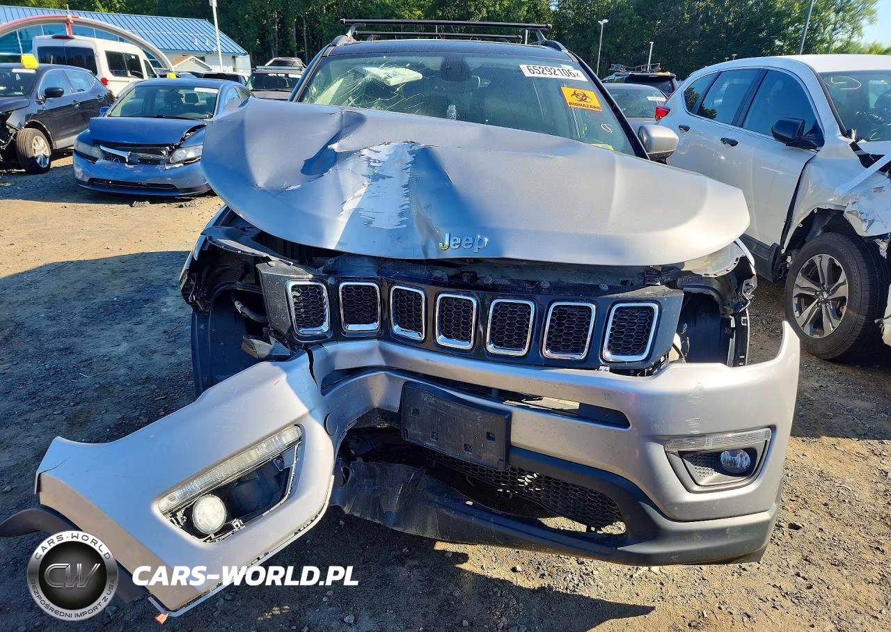 2018 Jeep Compass Latitude VIN:3C4NJDBB3JT485246 - 5