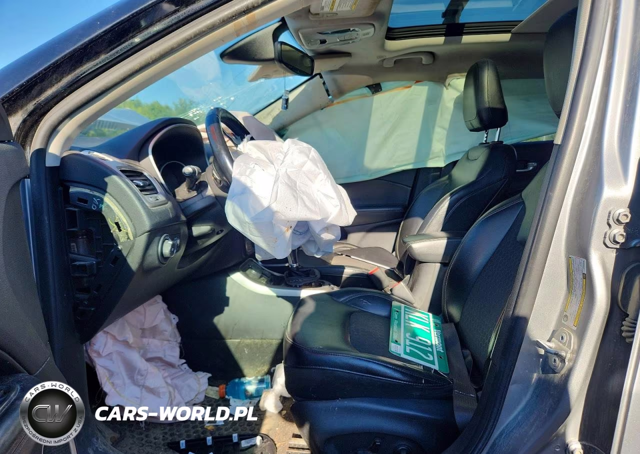 2018 Jeep Compass Latitude VIN:3C4NJDBB3JT485246 - 7