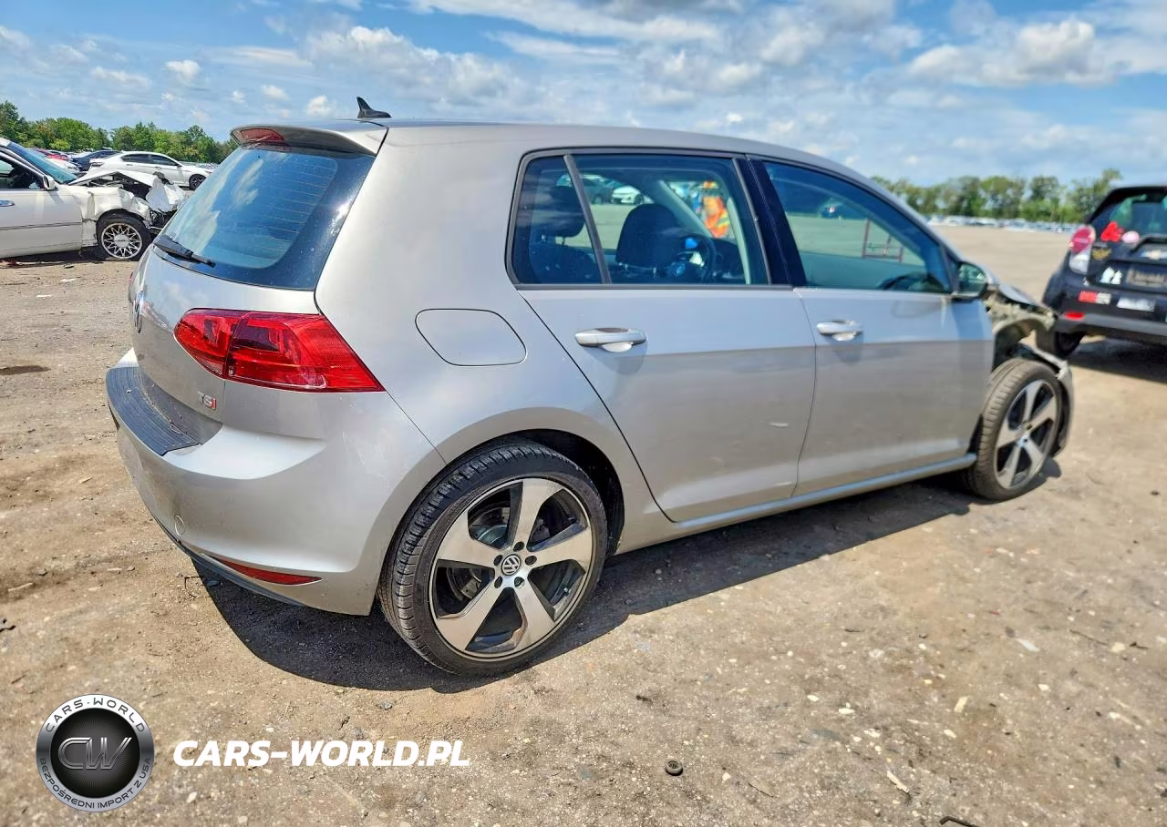 2017 Volkswagen Golf S VIN:3VW217AU7HM012703 - 3