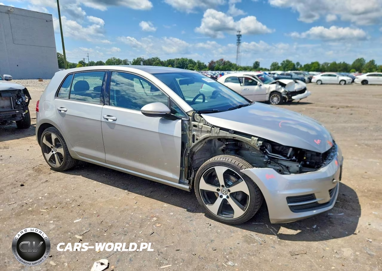 2017 Volkswagen Golf S VIN:3VW217AU7HM012703 - 4