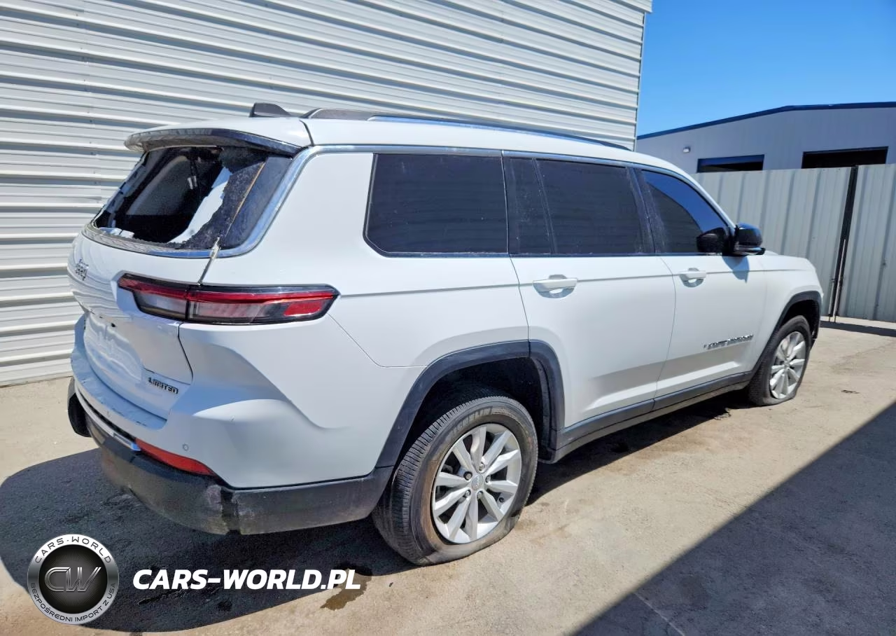 2023 Jeep Grand Cherokee L Limited VIN:1C4RJKBG4P8806557 - 3