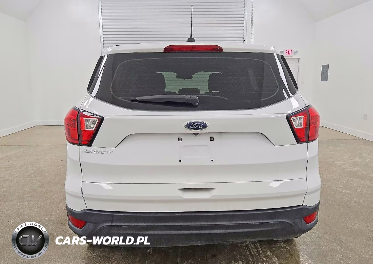 2019 Ford Escape S VIN:1FMCU0F72KUB50026 - 6