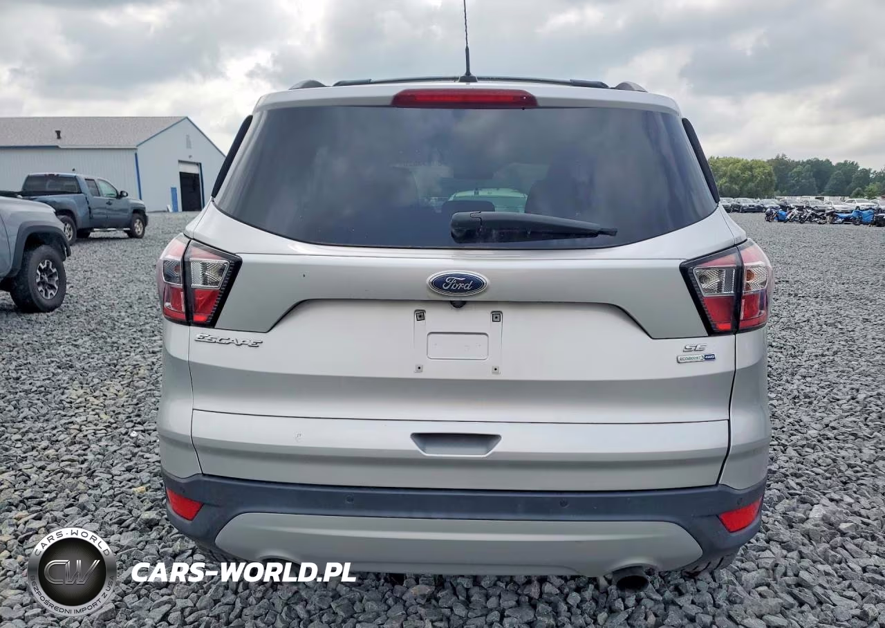 2017 Ford Escape Se VIN:1FMCU9GD1HUD06686 - 6