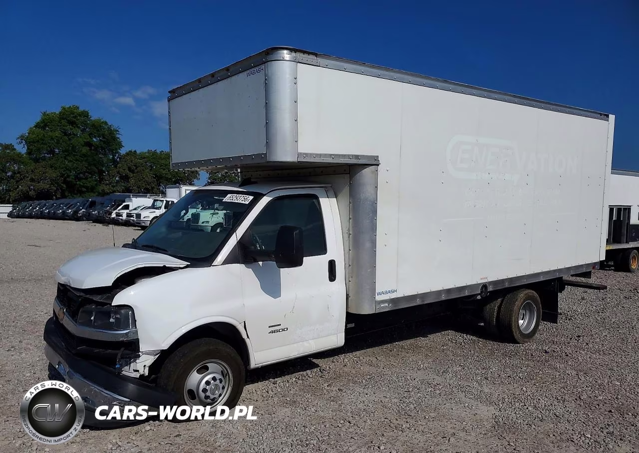 2025 Chevrolet Express Cutaway Delivery Truck VIN:1HA6GVF7XSN005389 - 1