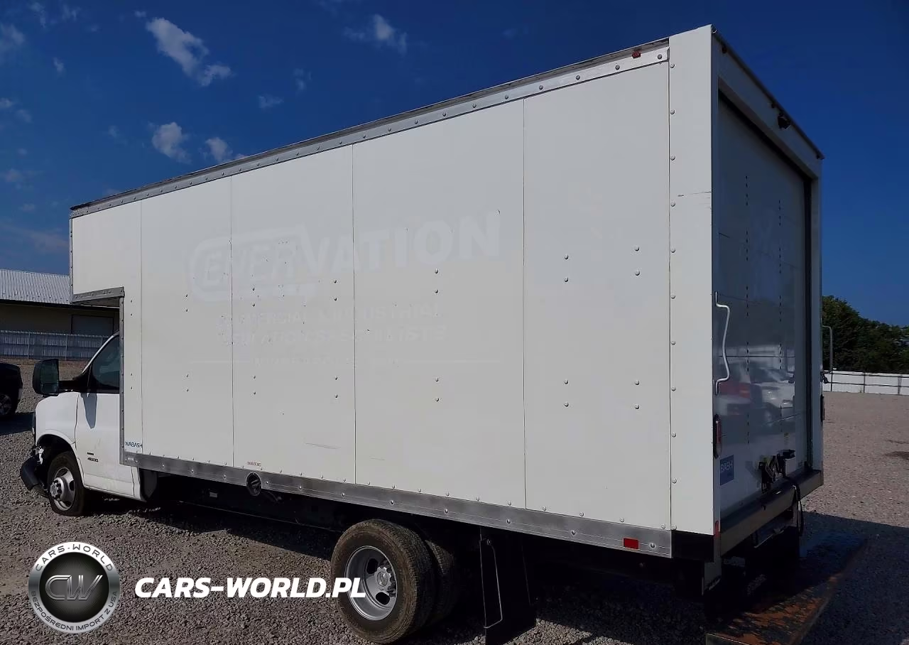 2025 Chevrolet Express Cutaway Delivery Truck VIN:1HA6GVF7XSN005389 - 2