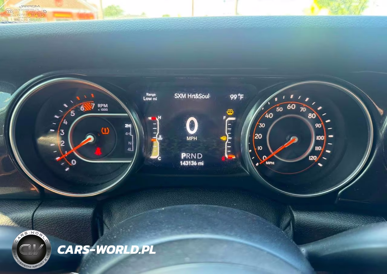 2020 Jeep Wrangler Unlimited Sport VIN:1C4HJXDN8LW146565 - 8