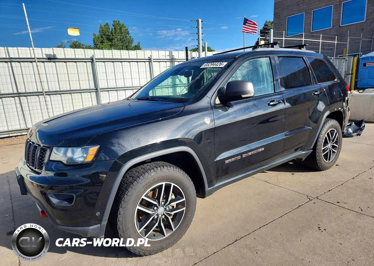 2017 Jeep Grand Cherokee Trailhawk VIN:1C4RJFLG5HC941700 - 1