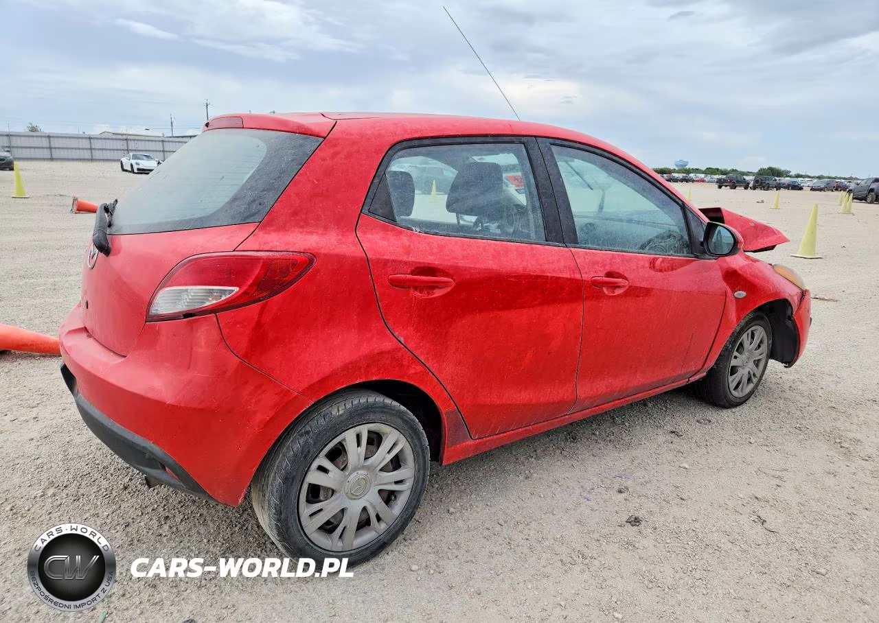 2013 Mazda Mazda2 VIN:JM1DE1KY2D0169857 - 3