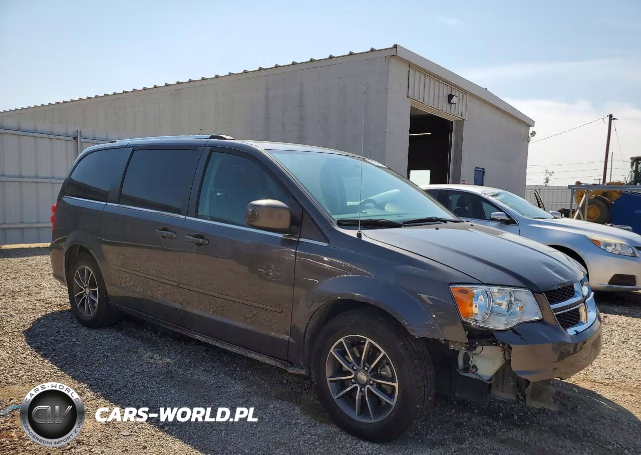 2016 Dodge Grand Caravan Sxt VIN:2C4RDGCG6GR197057 - 4