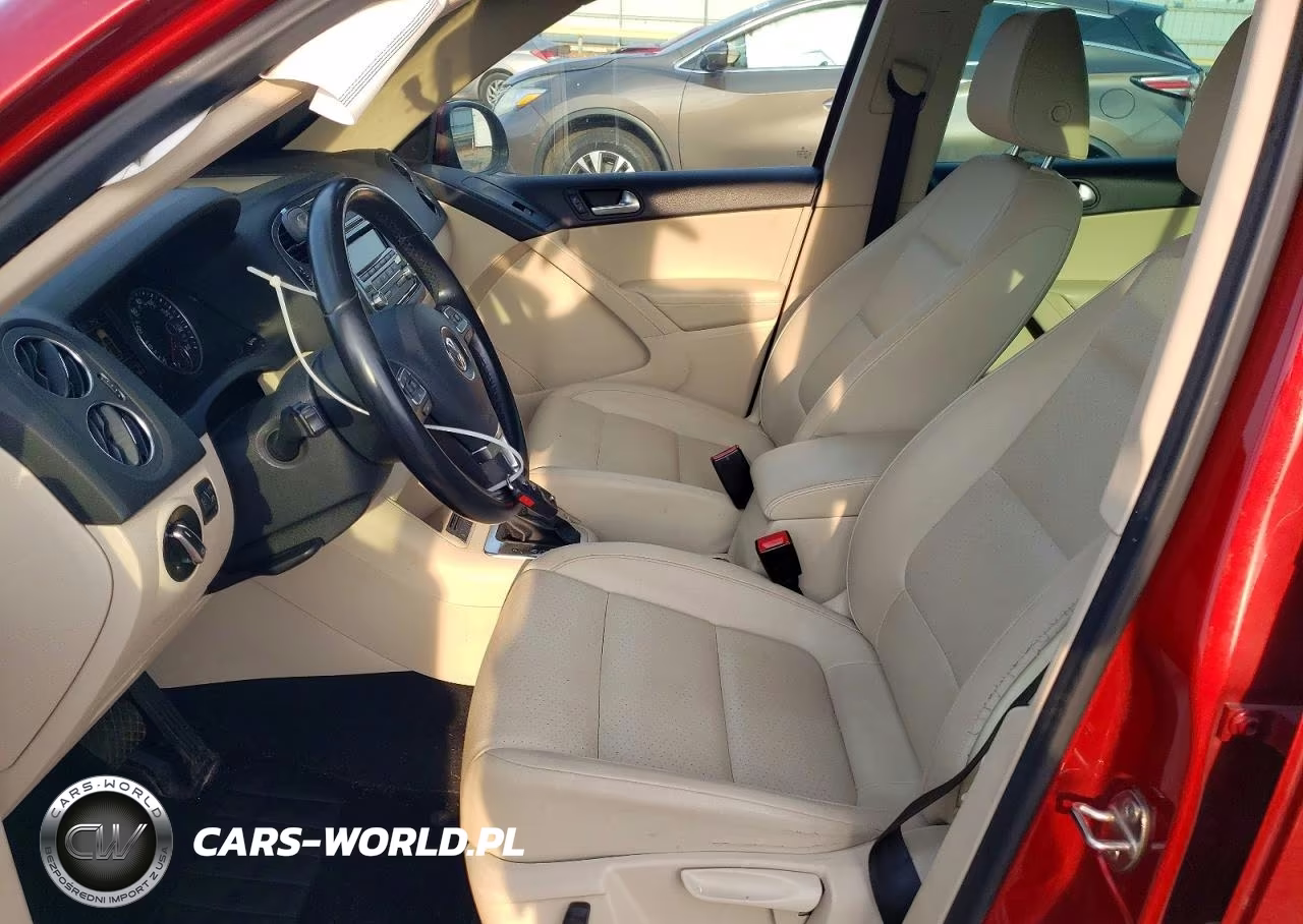 2014 Volkswagen Tiguan S VIN:WVGBV3AX6EW045984 - 7