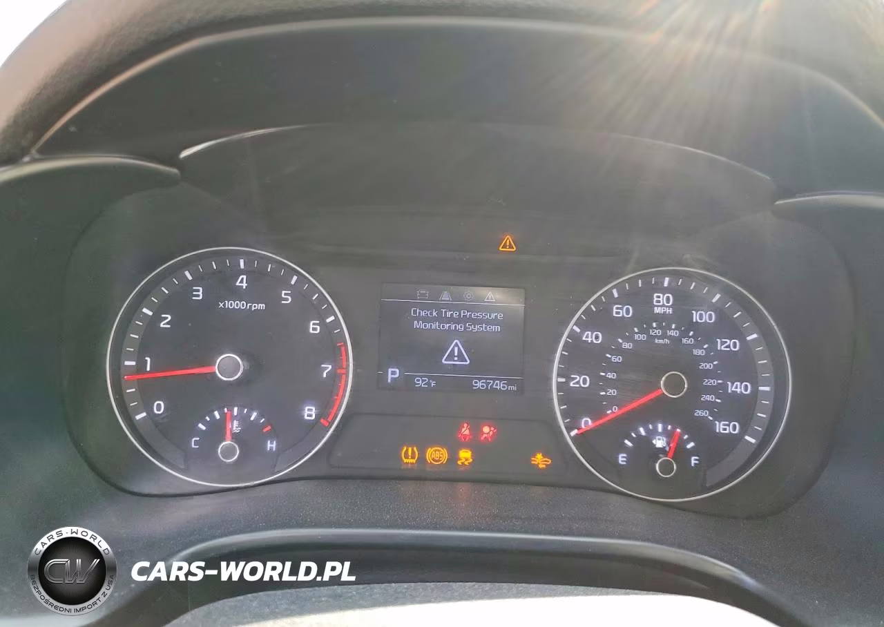 2020 Kia Forte Fe VIN:3KPF24AD8LE184354 - 9