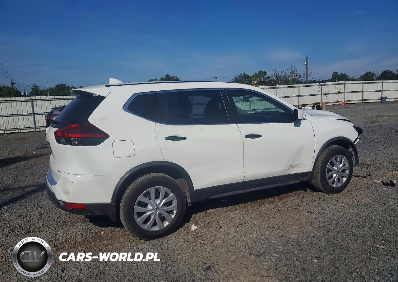 2018 Nissan Rogue S VIN:JN8AT2MV5JW314677 - 3