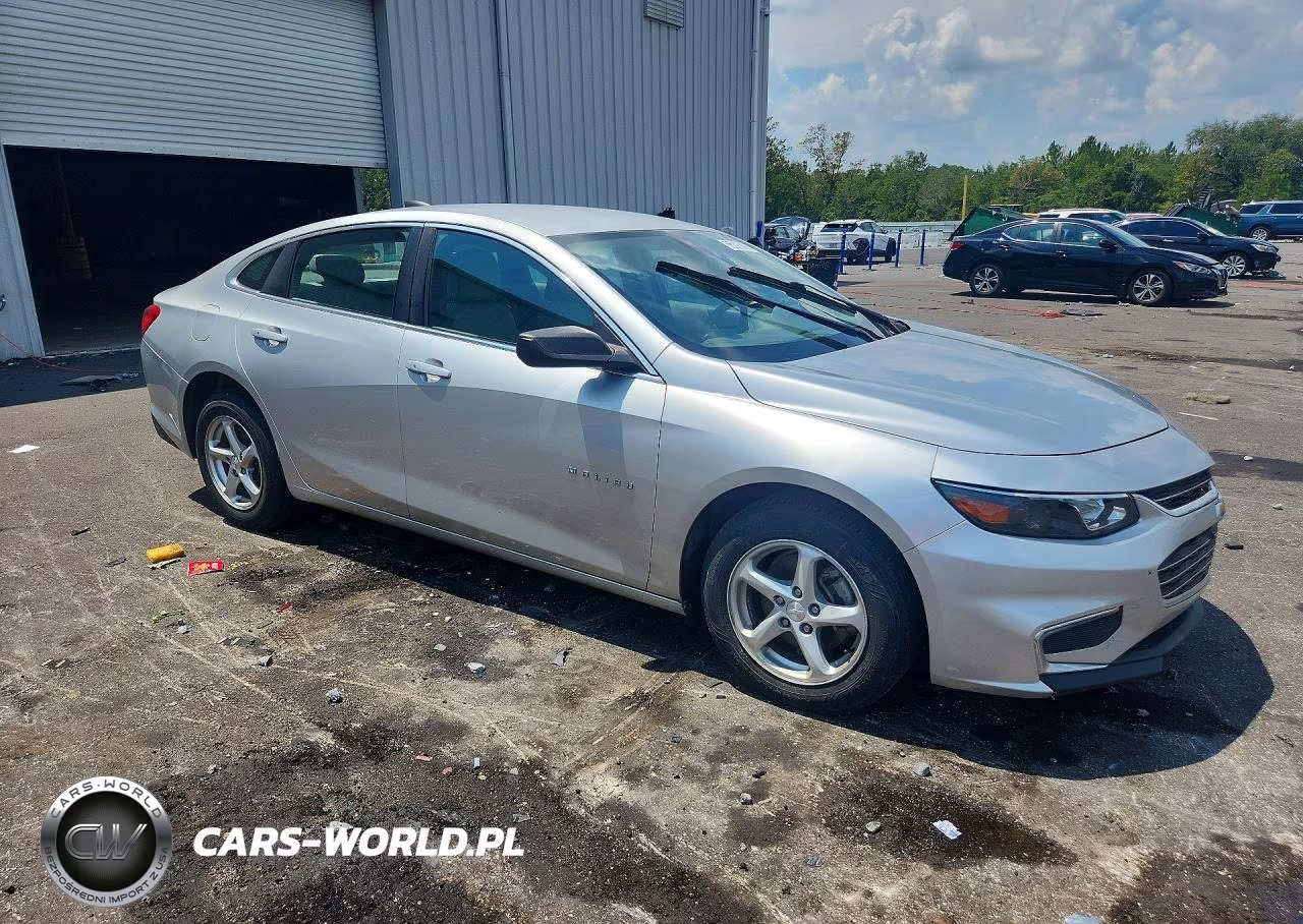 2016 Chevrolet Malibu Ls VIN:1G1ZC5ST6GF268098 - 4