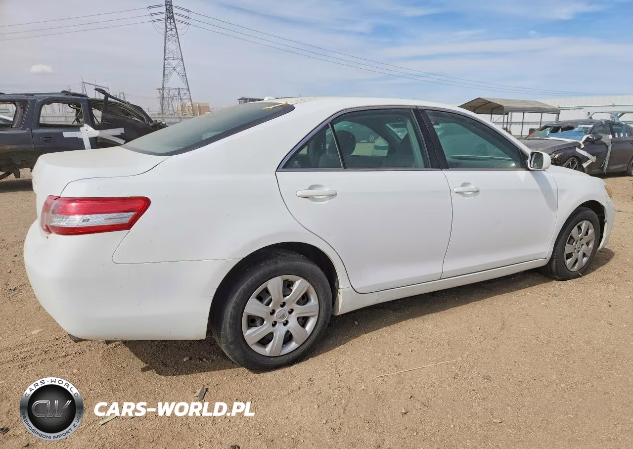 2010 Toyota Camry Le VIN:4T1BF3EK2AU562023 - 3