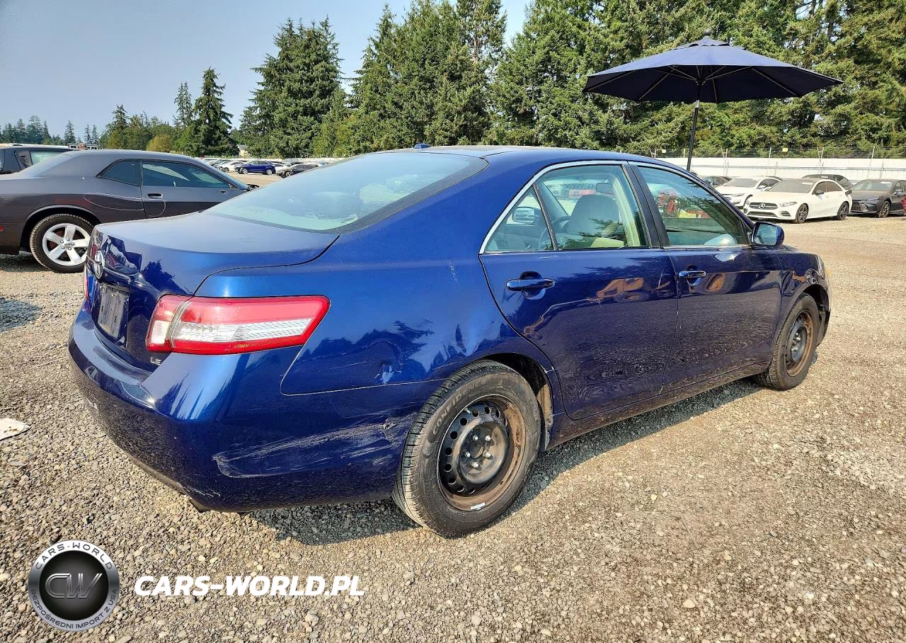 2011 Toyota Camry Le VIN:4T1BF3EK0BU724765 - 3