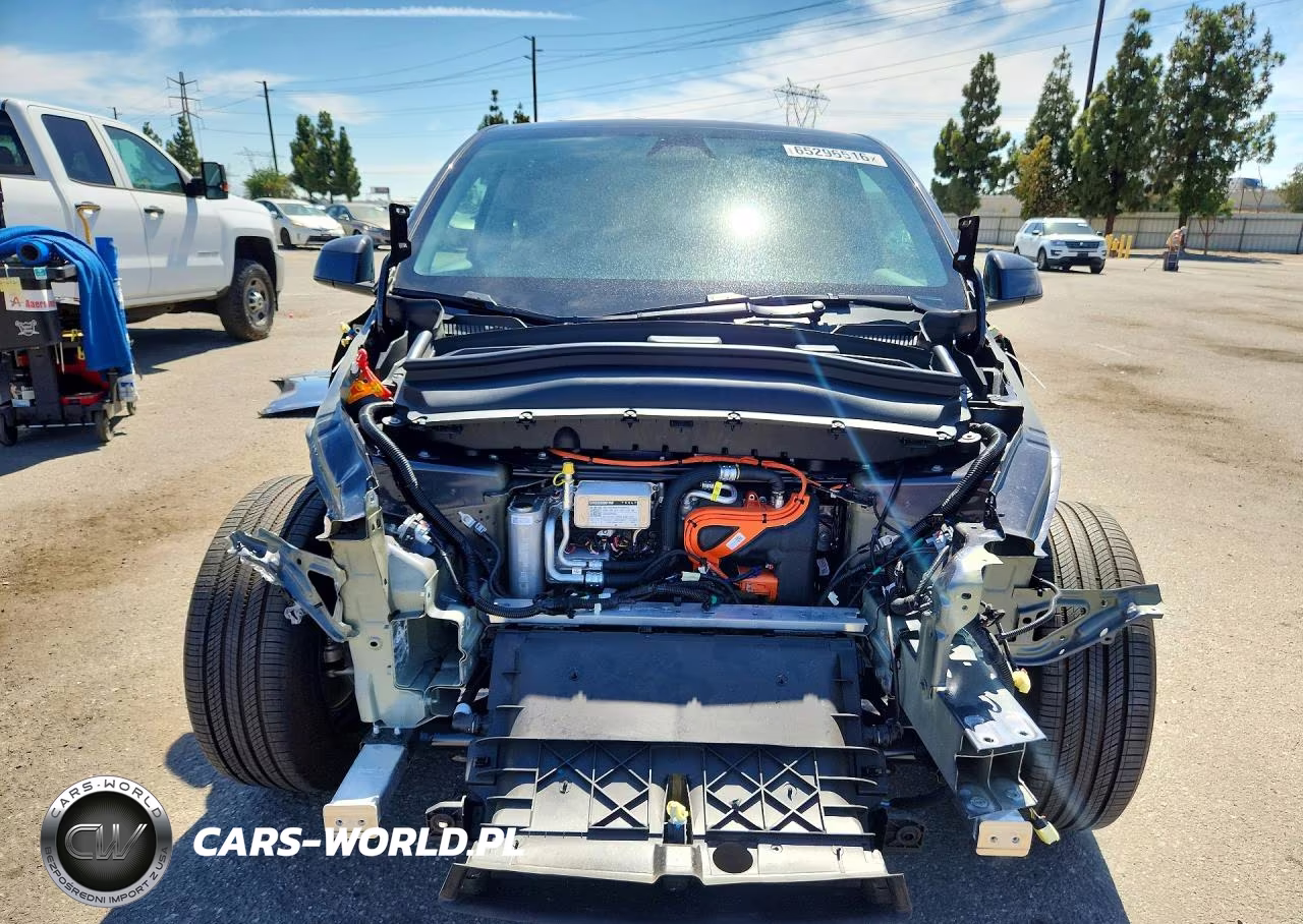2026 Tesla Model Y VIN:7SAYGDED2TA600770 - 5
