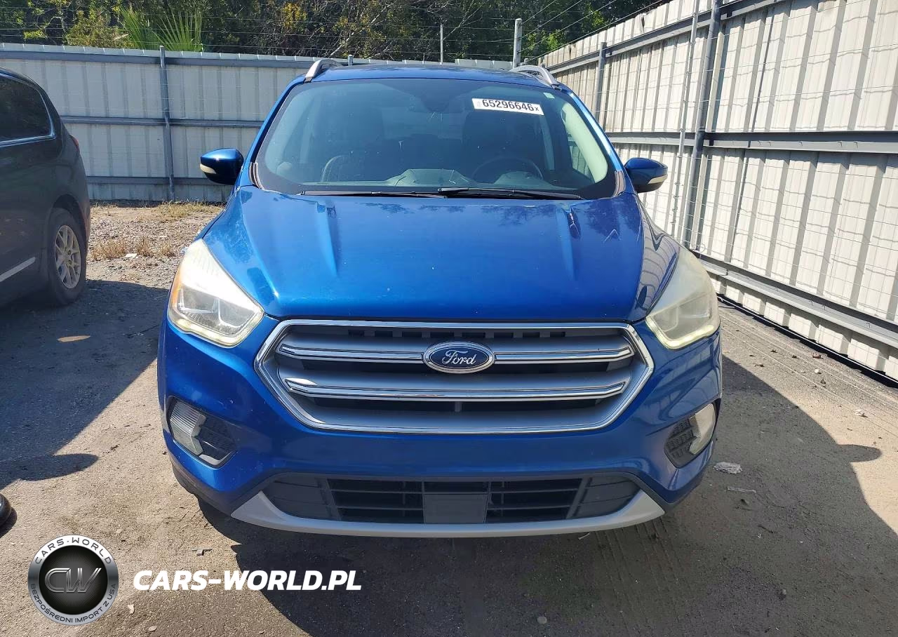 2017 Ford Escape Titanium VIN:1FMCU0JD4HUC64986 - 5