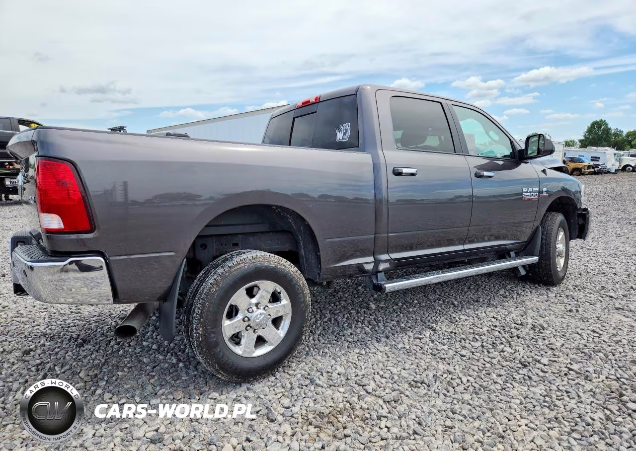 2015 Ram 2500 Slt VIN:3C6UR5DL3FG664975 - 3