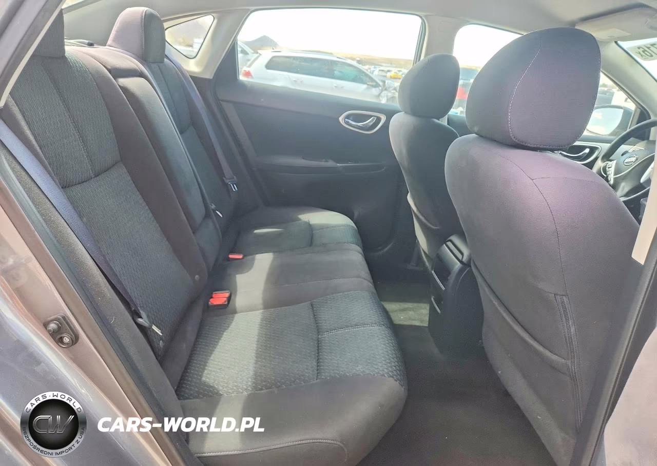 2015 Nissan Sentra Sr VIN:3N1AB7AP3FY241524 - 10