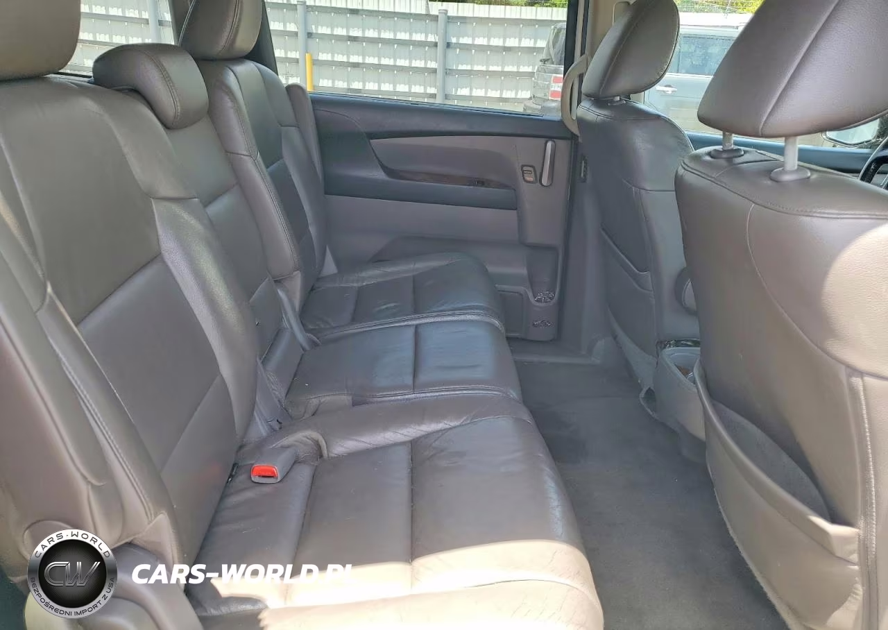 2012 Honda Odyssey Touring VIN:5FNRL5H90CB143275 - 11